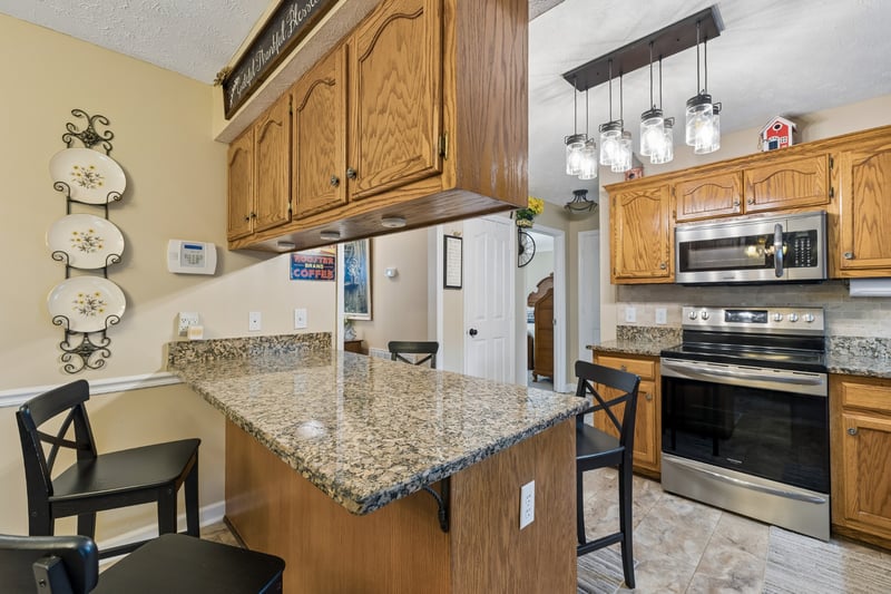 1307 Sycamore Dr, Murfreesboro, TN 37128