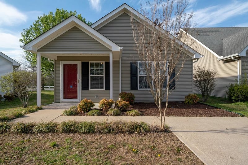 1419 Rochester Dr, Murfreesboro, TN 37130