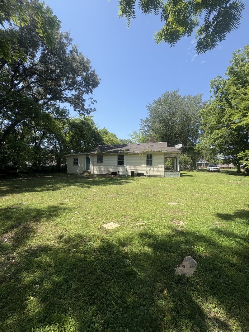 588 19th Ave, Springfield, TN 37172
