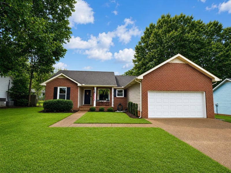 2433 Snyder Ct, Murfreesboro, TN 37129