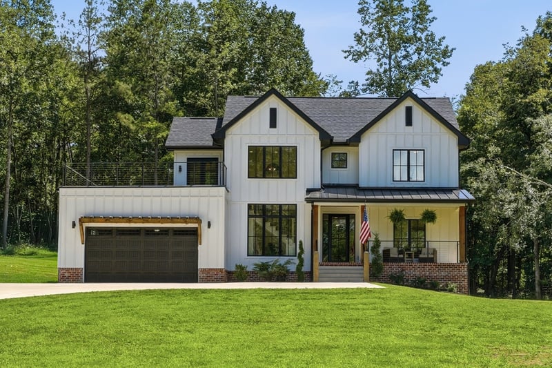 1038 Garton Rd, Burns, TN 37029