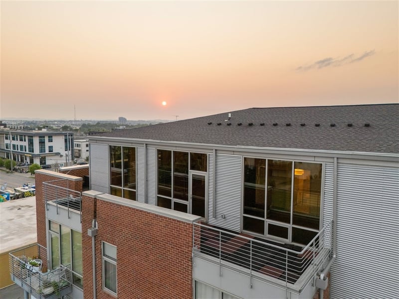 926 Woodland St #401, Nashville, TN 37206