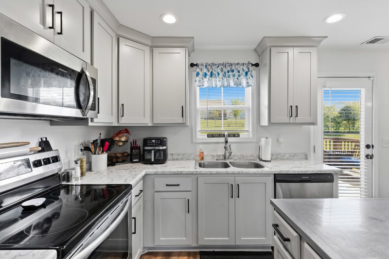 510 Calista Rd, White House, TN 37188