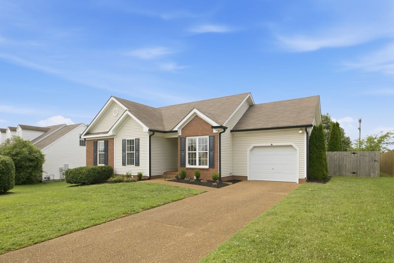2920 Torrence Trl, Spring Hill, TN 37174