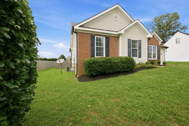 2920 Torrence Trl, Spring Hill, TN 37174
