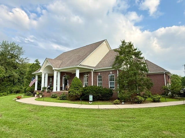 1503 Gravel Hill Rd, Columbia, TN 38401