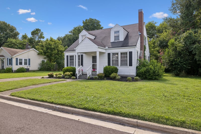 2116 Denham Ave, Columbia, TN 38401