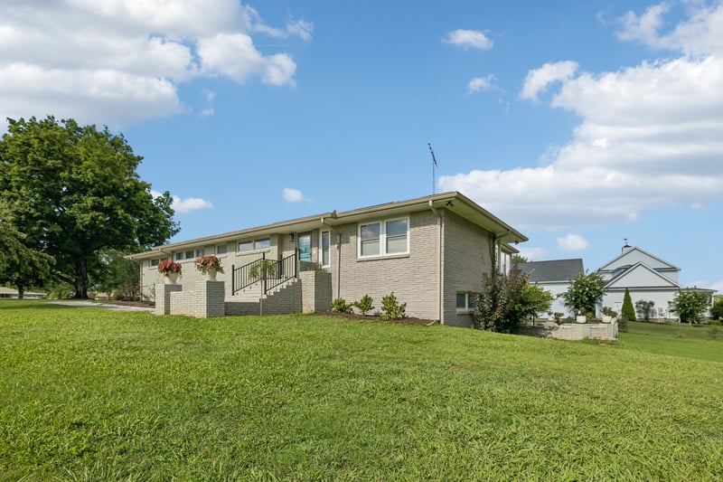 113 Knob Cir, Hendersonville, TN 37075