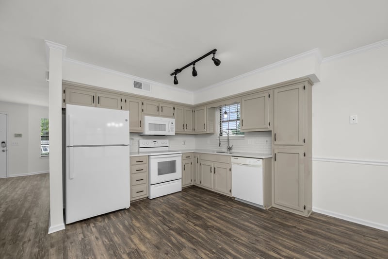 228 Hillside Ct, Murfreesboro, TN 37130