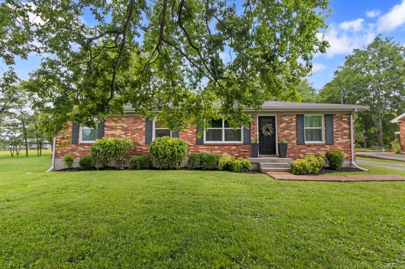 620 Nawakwa Trl, Madison, TN 37115