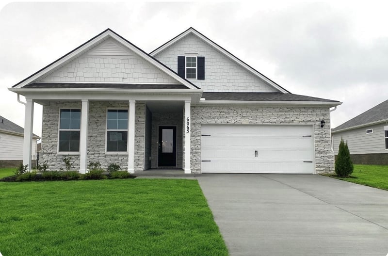 2235 Quinn Dr, White House, TN 37188