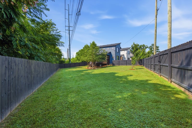 201 Eisenhower Dr, Nashville, TN 37211