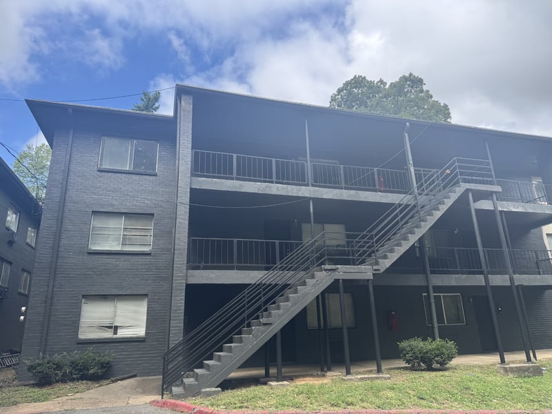 550 Harding Pl #F121, Nashville, TN 37211