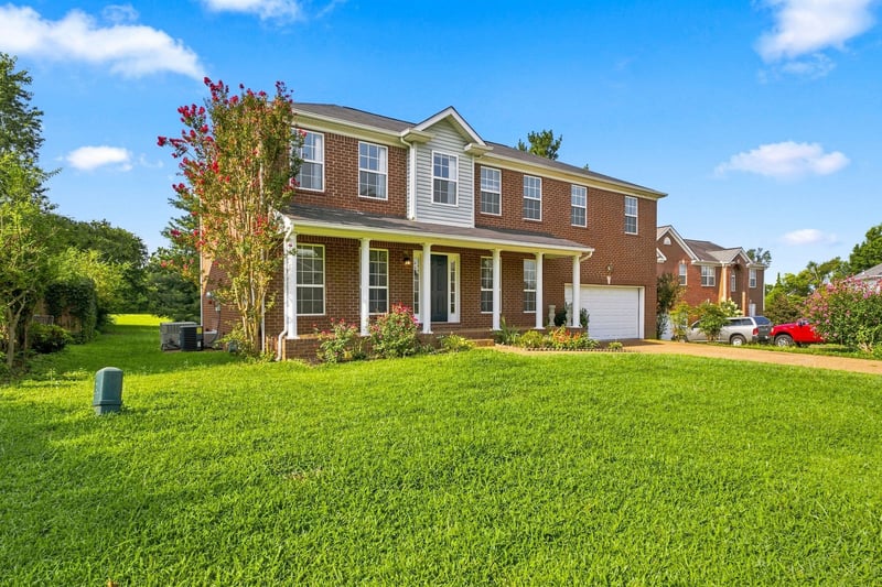2009 Flanders Ct, Old Hickory, TN 37138