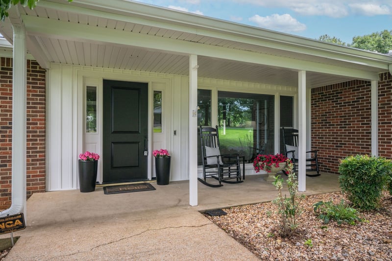 202 Rouse Rd, Dickson, TN 37055