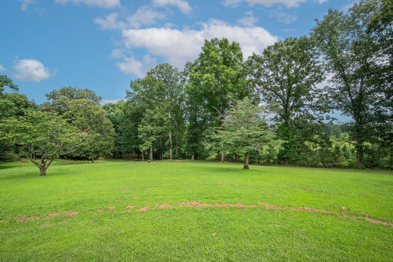 202 Rouse Rd, Dickson, TN 37055