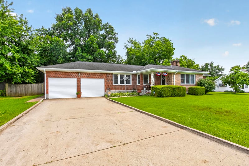 184 Park Cir, Old Hickory, TN 37138