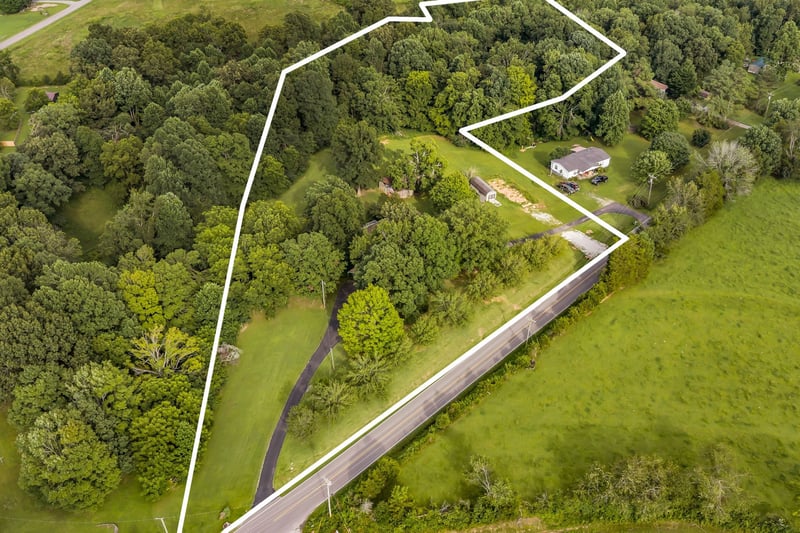 2815 Spencer Mill Rd, Bon Aqua, TN 37025