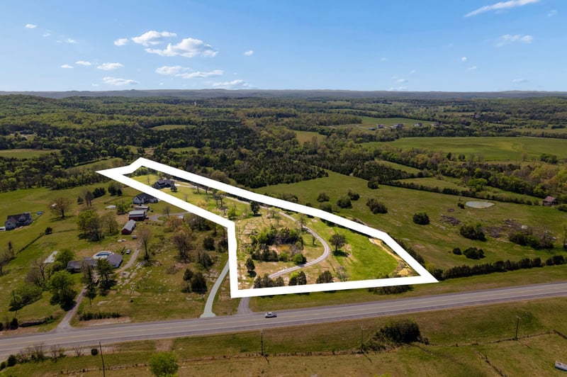 9640 Lascassas Pike, Lascassas, TN 37085
