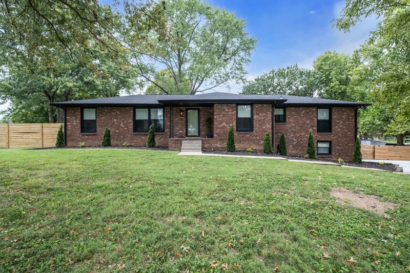 220 Rising Sun Ln, Old Hickory, TN 37138
