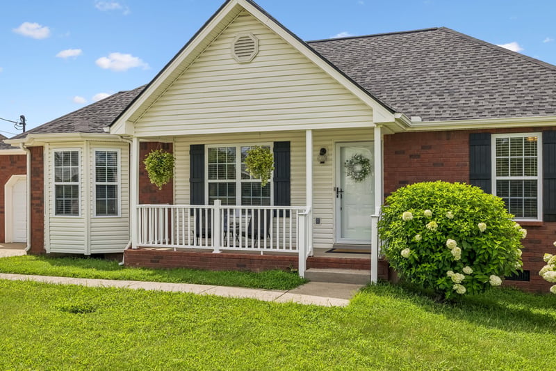 1066 Windtree Trce, Mount Juliet, TN 37122