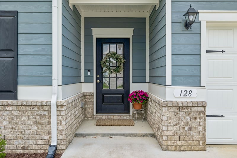 128 Gatwick Dr, Lebanon, TN 37087