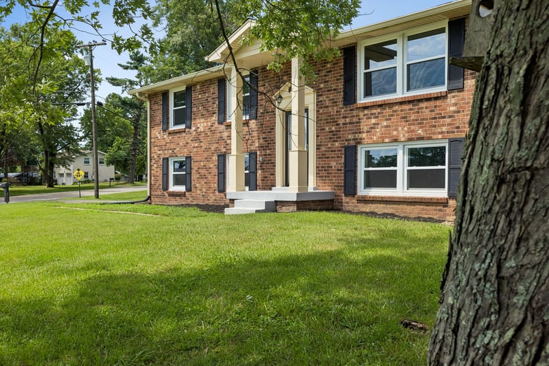 306 Grandview Dr, Old Hickory, TN 37138