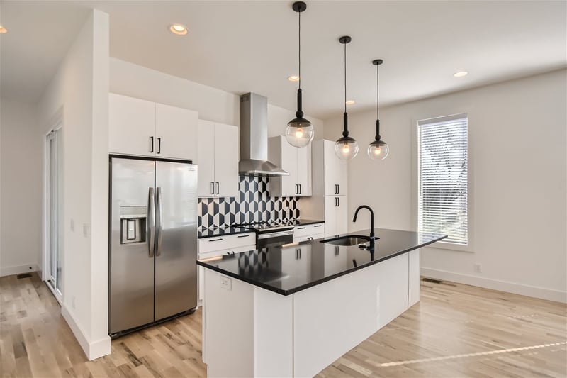 423 Serenity Ln, Nashville, TN 37207
