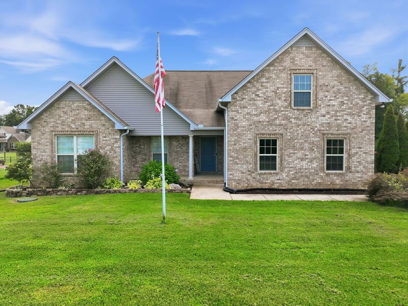 1305 Round Rock Dr, Murfreesboro, TN 37128
