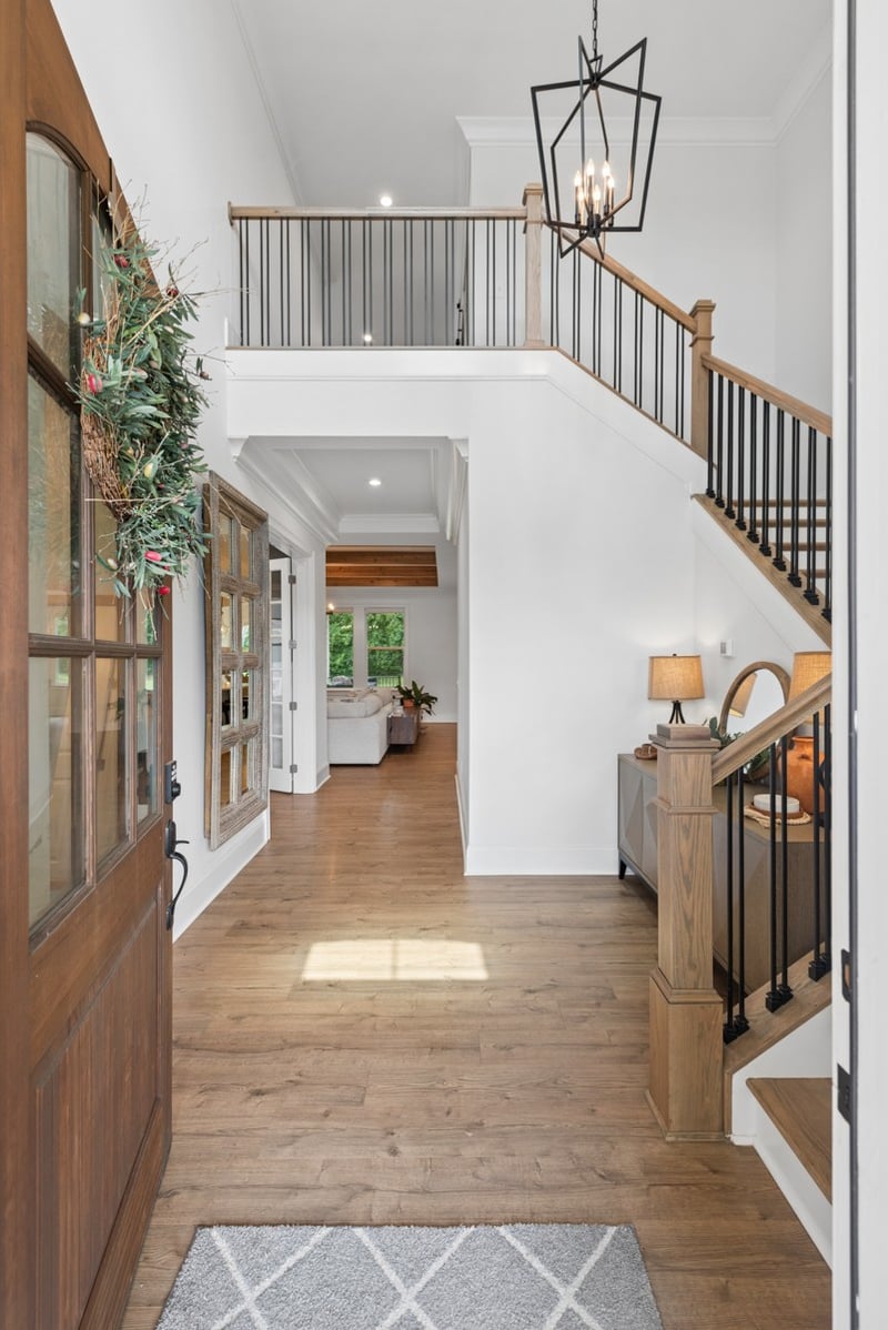661 Concord Dr, Gallatin, TN 37066