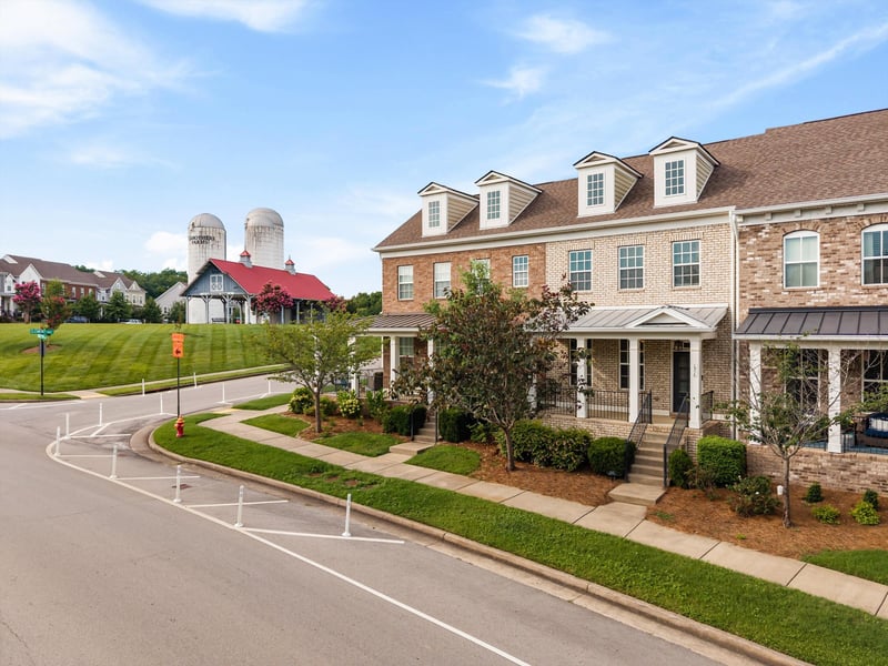 1936 Grace Point Ln, Nolensville, TN 37135