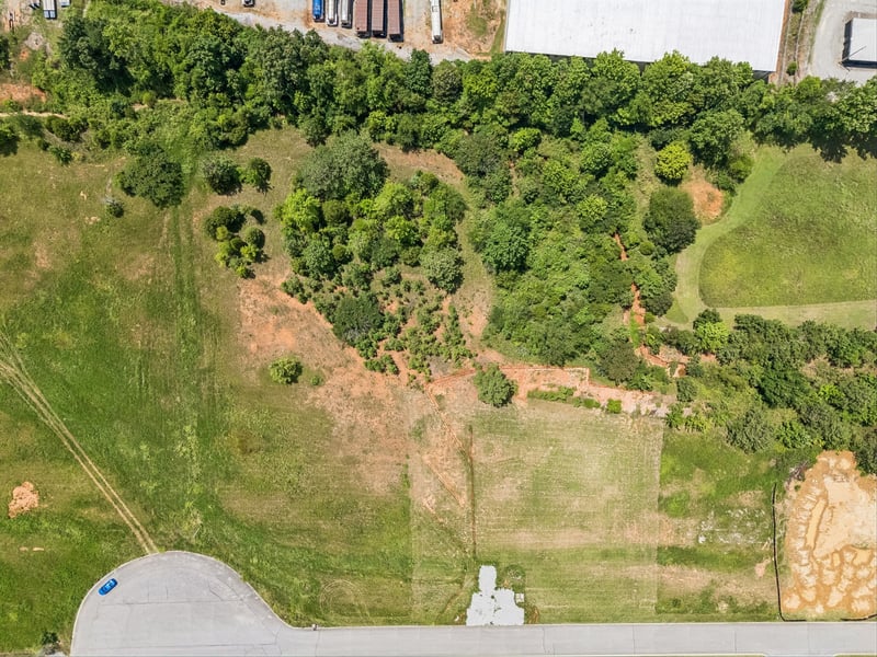 Bradley Dr, Springfield, TN 37172