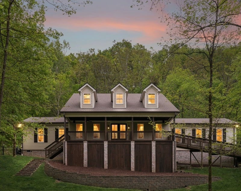 2288 N Berrys Chapel Rd, Franklin, TN 37069