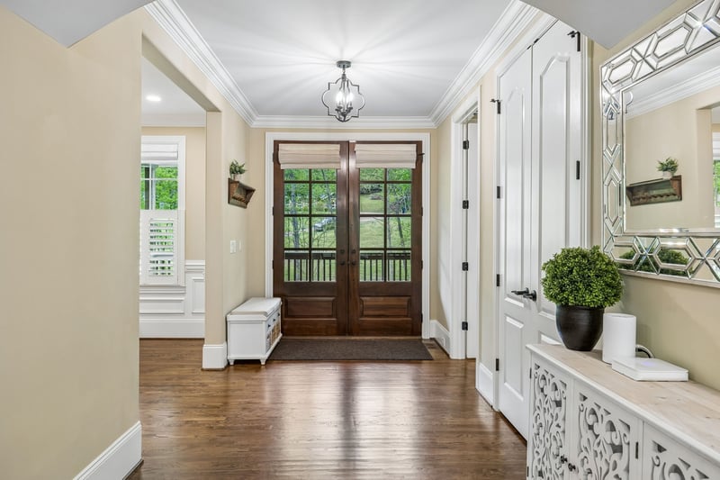 2288 N Berrys Chapel Rd, Franklin, TN 37069
