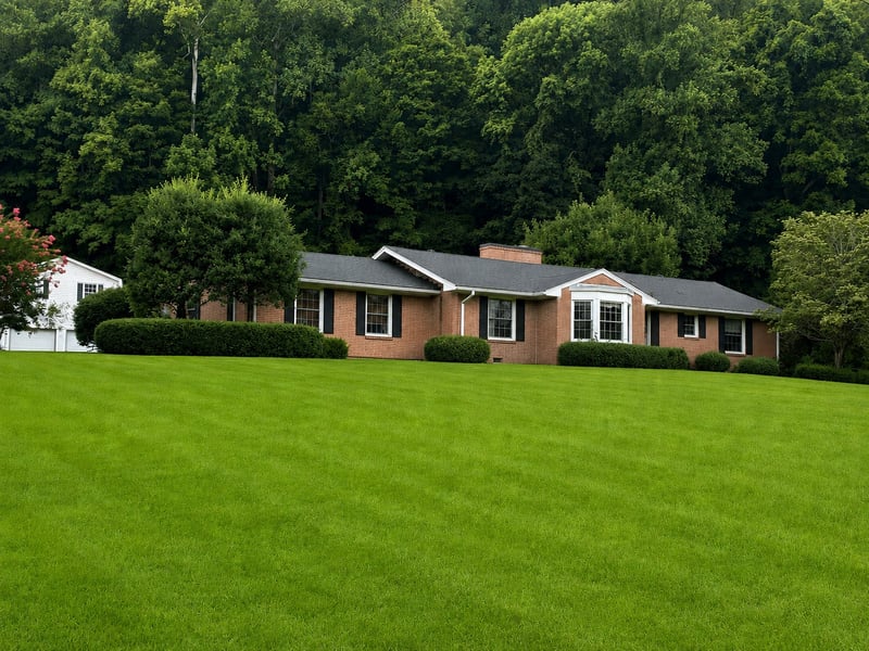 1002 Allenwood Dr, Ashland City, TN 37015