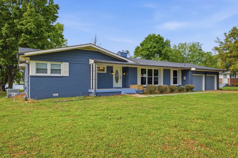 110 Walnut Dr, Hendersonville, TN 37075