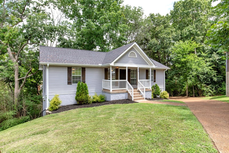 516 Ashlawn Cir, Nashville, TN 37211