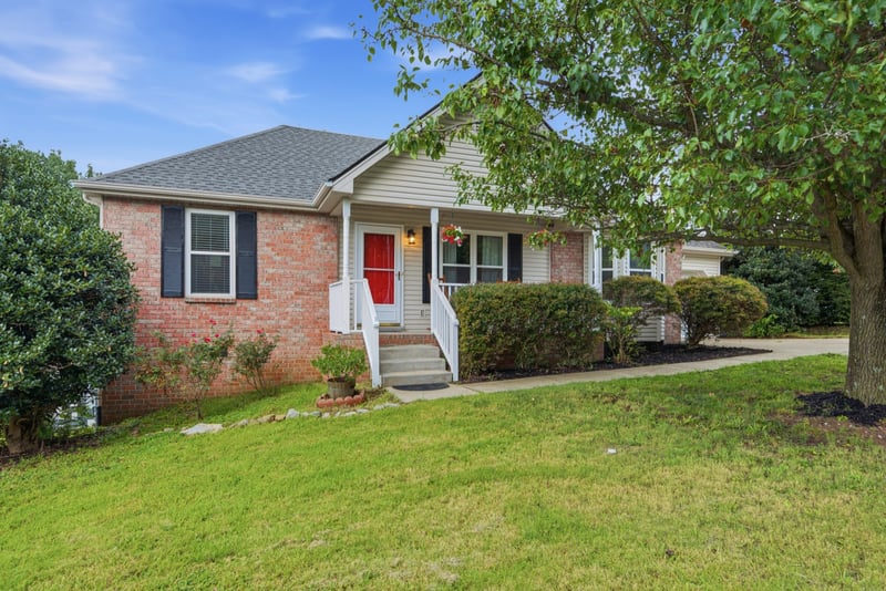 1029 Saddlestone Dr, Hermitage, TN 37076