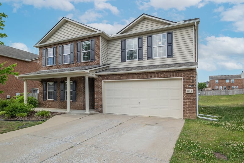 1053 Gannett Rd, Hendersonville, TN 37075