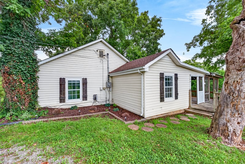5904 Highway 76e, Springfield, TN 37172