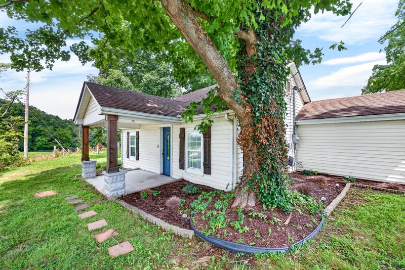 5904 Highway 76e, Springfield, TN 37172