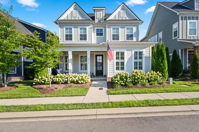 5711 Heirloom Dr, Murfreesboro, TN 37129
