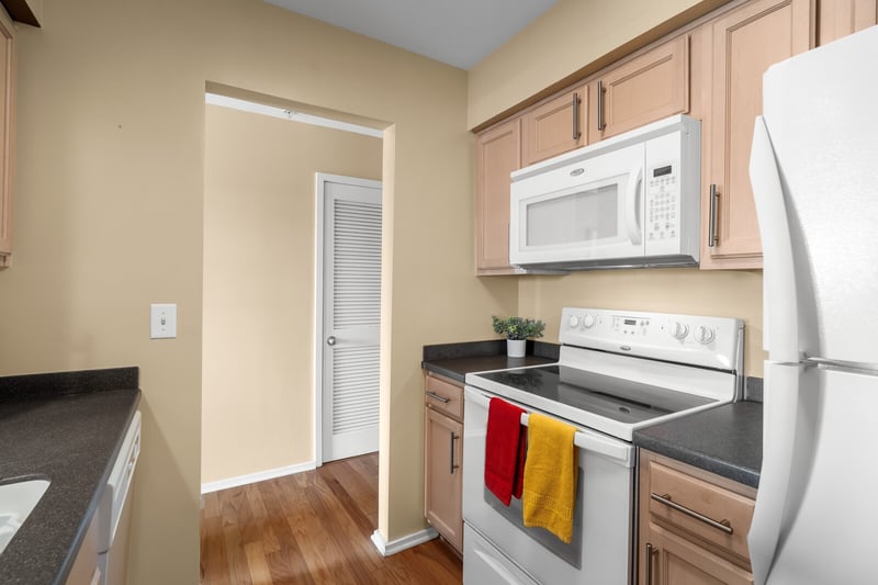 858 1st Ave #858, Nashville, TN 37201