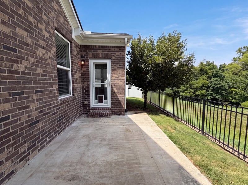 6044 Blackberry Ridge Ln, Hermitage, TN 37076
