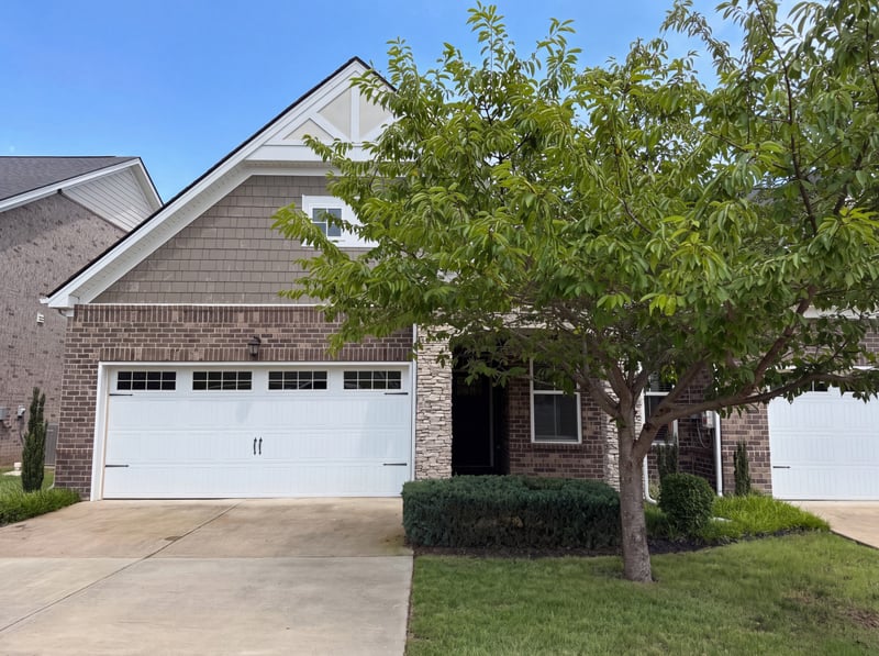 6044 Blackberry Ridge Ln, Hermitage, TN 37076