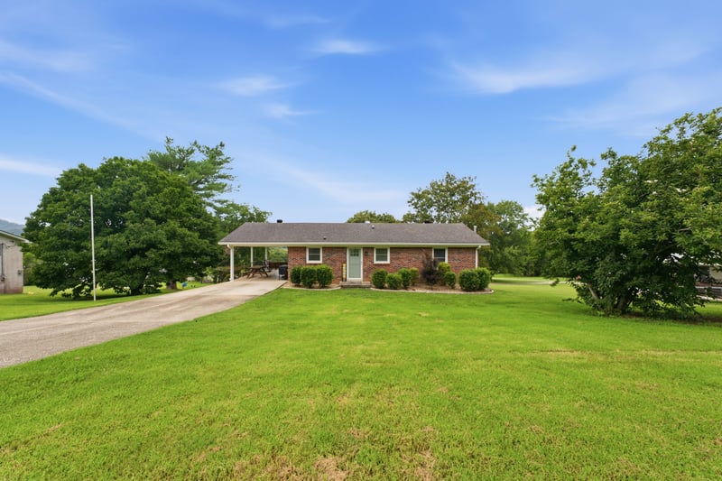 43 Tanglewood Rd, Carthage, TN 37030