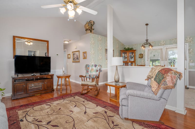 5123 E Division St, Mount Juliet, TN 37122