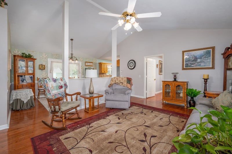 5123 E Division St, Mount Juliet, TN 37122