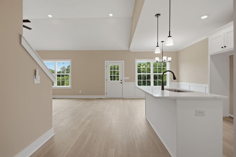 1699 Blue Moon Ln, Columbia, TN 38401