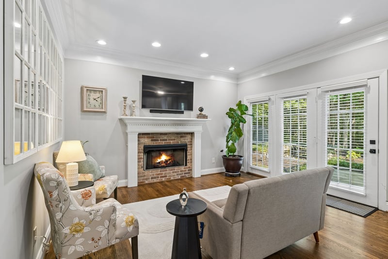 7313 Henry Dr, Fairview, TN 37062